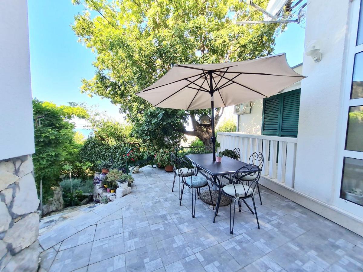 Apartment Ivana Borak Omiš Exterior foto